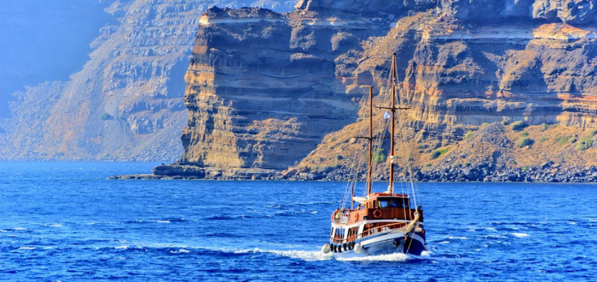 Greek Adventure Awaits: Best Things to Do in Greece