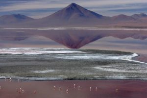 Visit Salar de Uyuni, Bolivia 